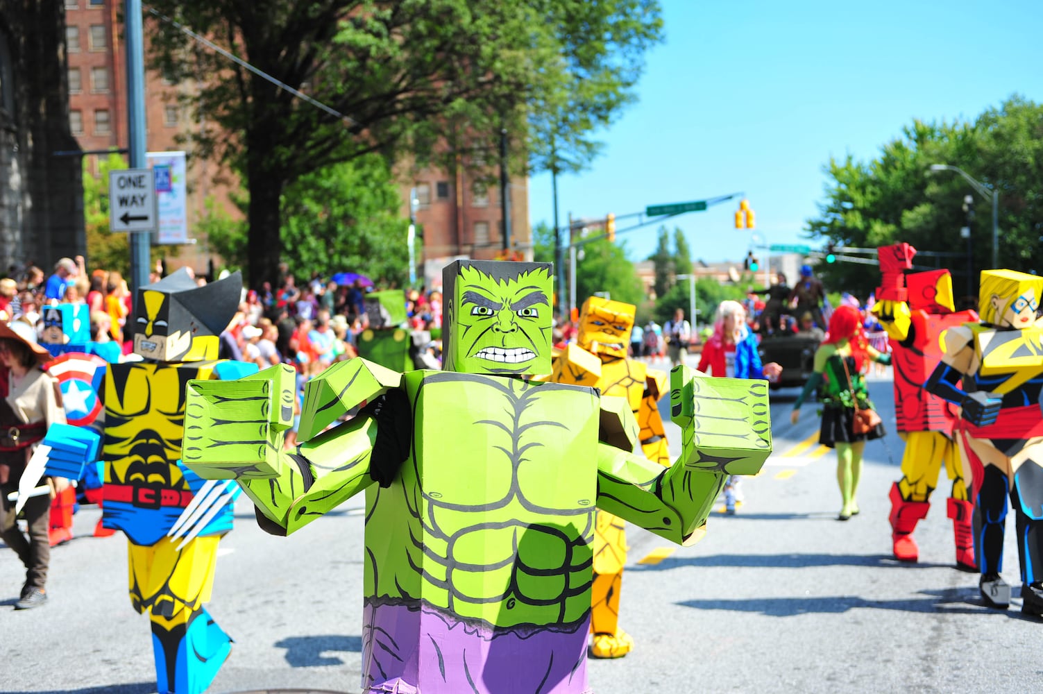 Dragon Con parade Saturday