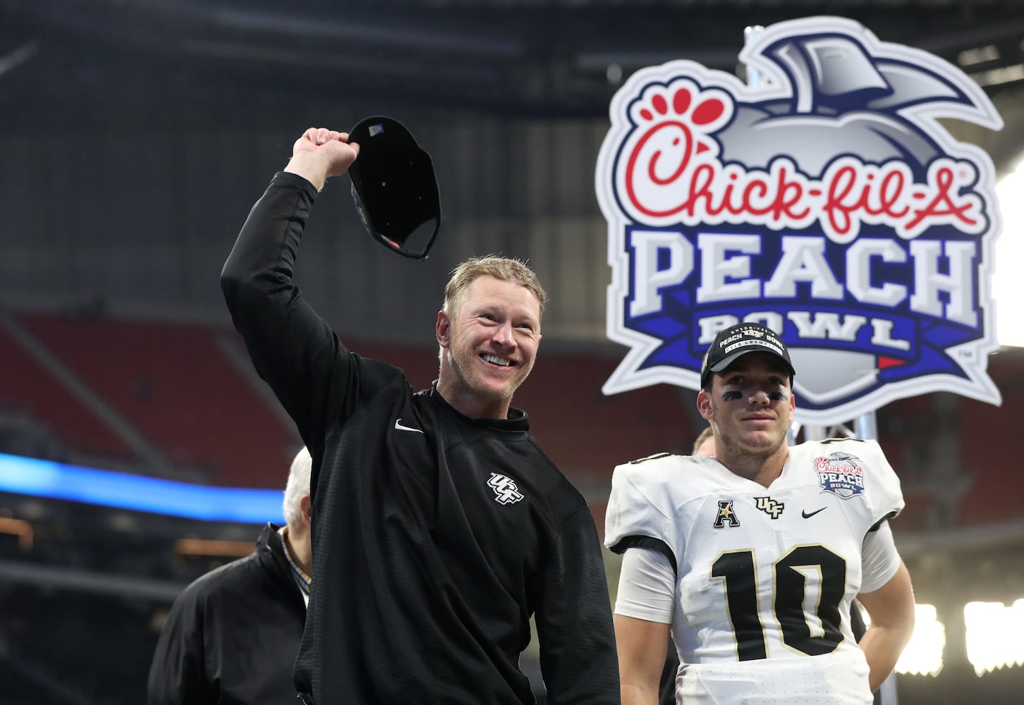 Photos: Auburn and UCF square off in Chick-fil-A Peach Bowl