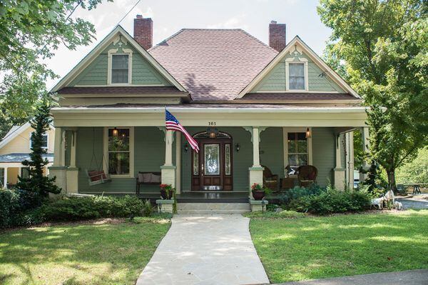 The Phillips House, circa 1880, will be featured on the Historic Norcross Holiday Tour of Homes. Photo: Stop the Clock Photo/Historic Norcross Holiday Tour of Homes