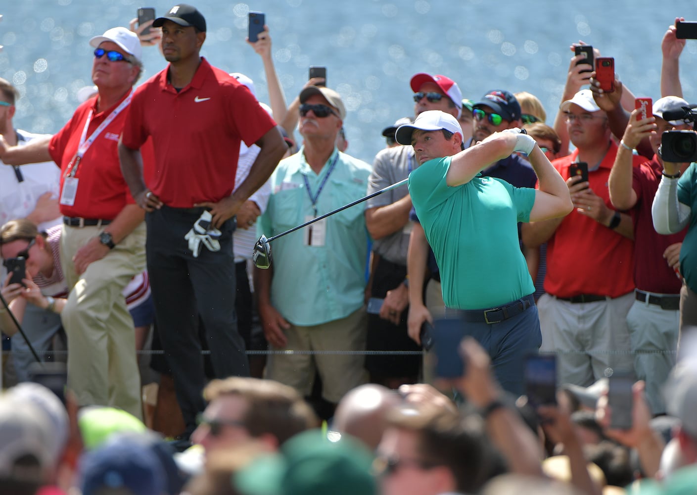 Photos: Woods’ comeback capped with Tour Championship win