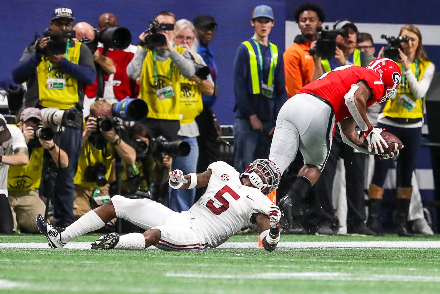 Photos: Bulldogs battle Alabama in SEC Championship game