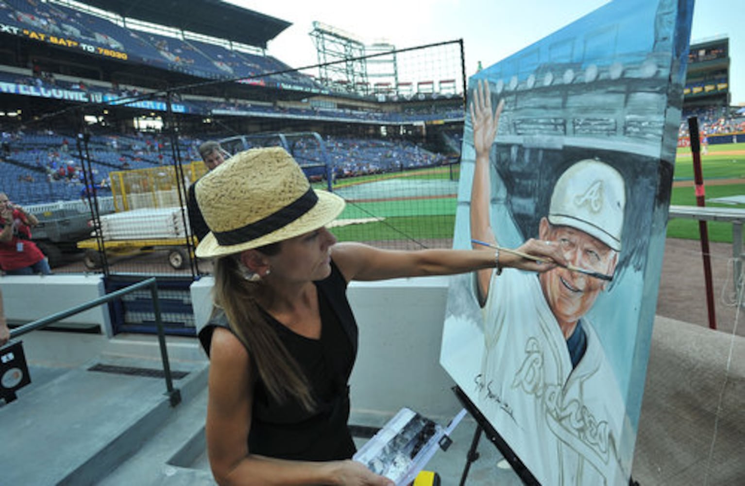 Braves honor former manager Bobby Cox