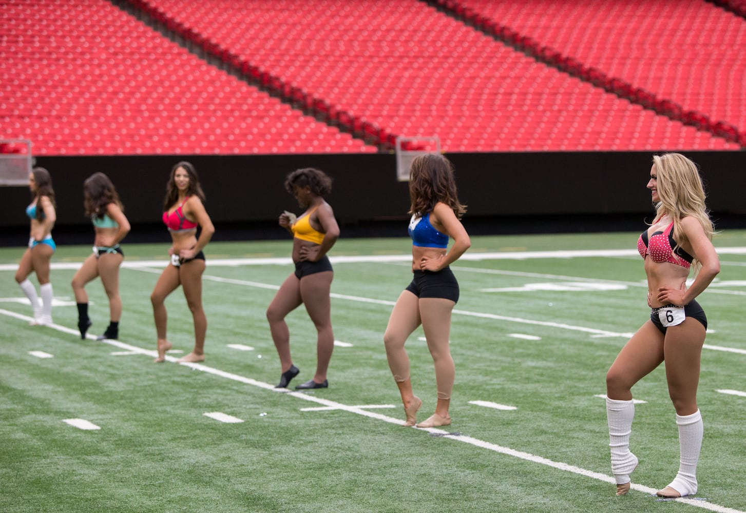 Atlanta Falcons cheerleader tryouts