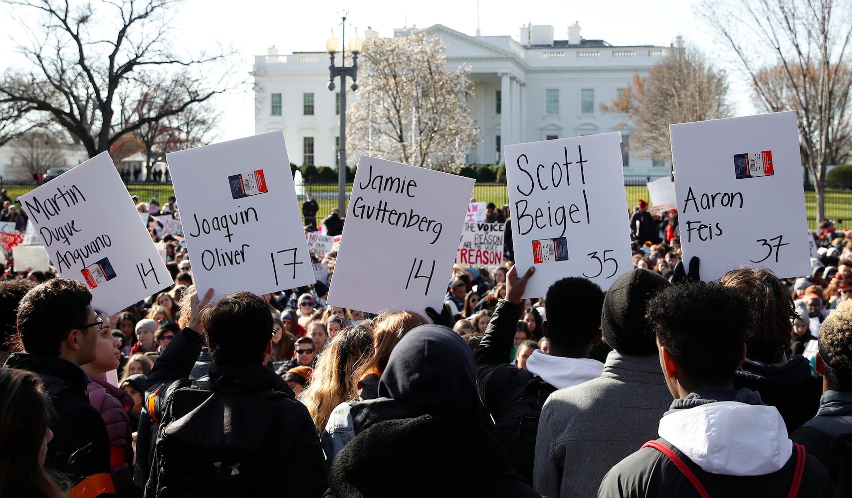 Photos: Students walk out of schools to protest gun violence; march on Washington