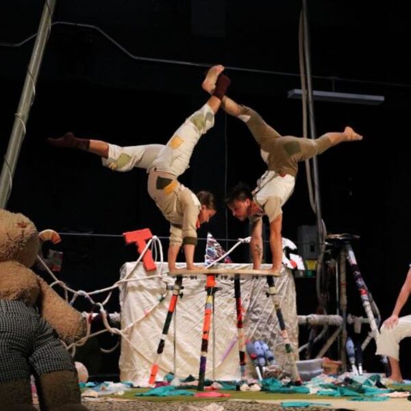 Cirque Us, a seven-member troupe from Walpole, Massachusetts, will perform “RagTag: A Circus in Stitches” at 7 Stages during Atlanta Fringe Festival.