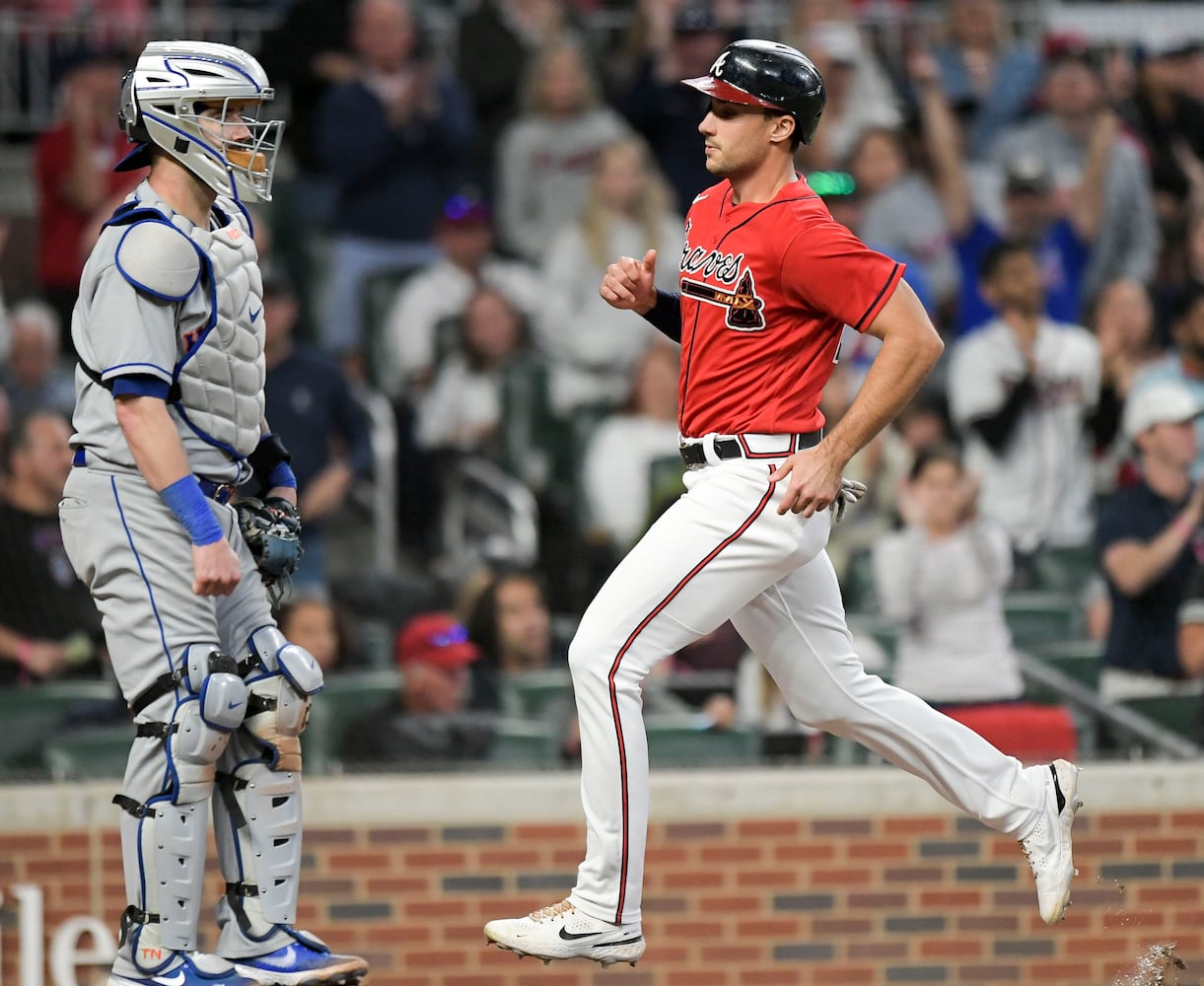 100122 BRAVES PHOTO