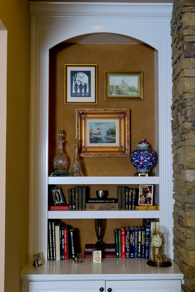 Built-in bookshelf