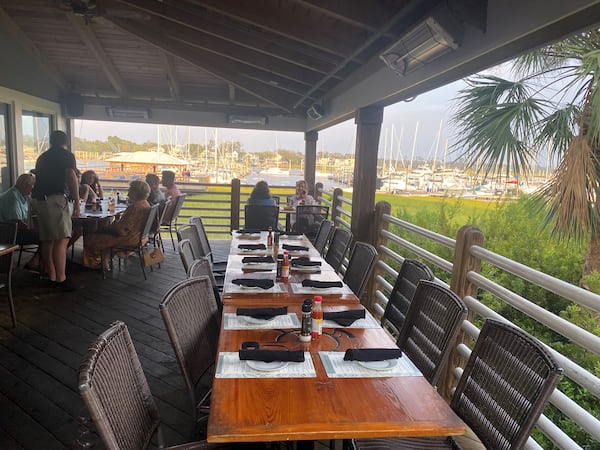 Coastal Kitchen in St. Simons Island offers indoor and covered outdoor dining with views of the marina. (LIGAYA FIGUERAS 
/ LFIGUERAS@AJC.COM)