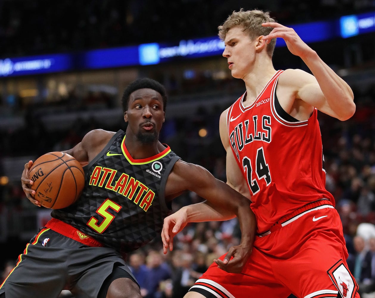 Photos: Hawks battle the Bulls