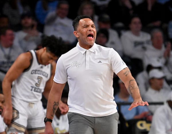 Georgia Tech head coach Damon Stoudamire shouts instructions during the first half of an NCAA college basketball game at Georgia Tech’s McCamish Pavilion, Tuesday, January 30, 2024, in Atlanta. (Hyosub Shin / Hyosub.Shin@ajc.com)