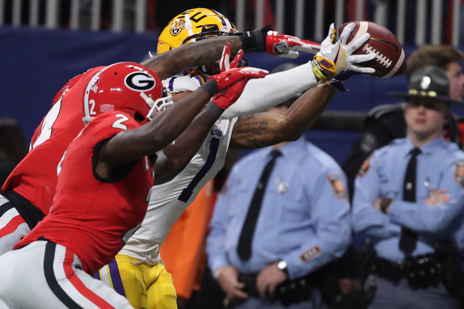 Photos: Bulldogs battle Tigers in SEC Championship game