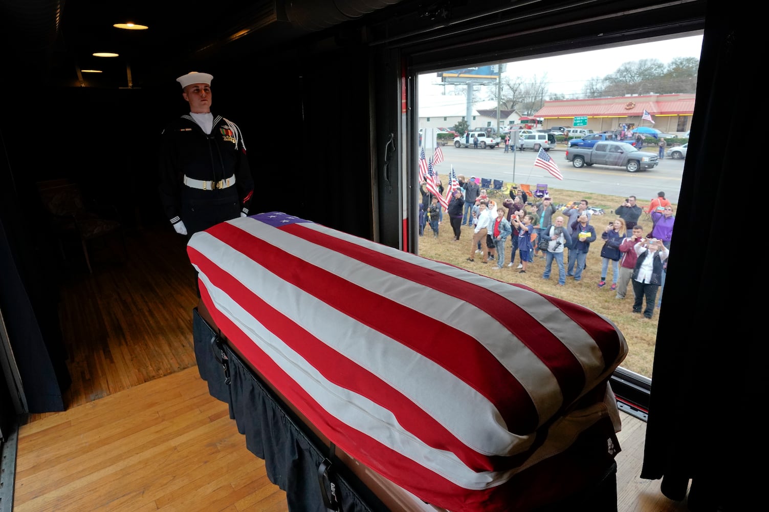 Photos: Mourners say goodbye to President George H.W. Bush in Houston