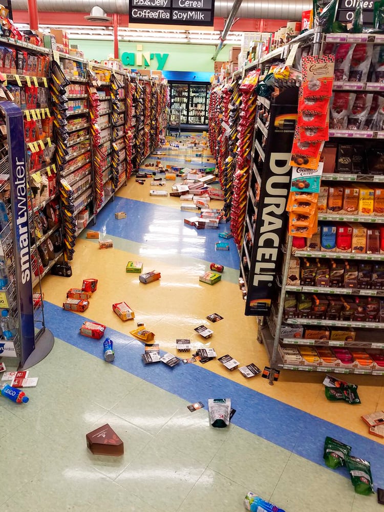 Photos: 7.0 earthquake rattles Anchorage, Alaska