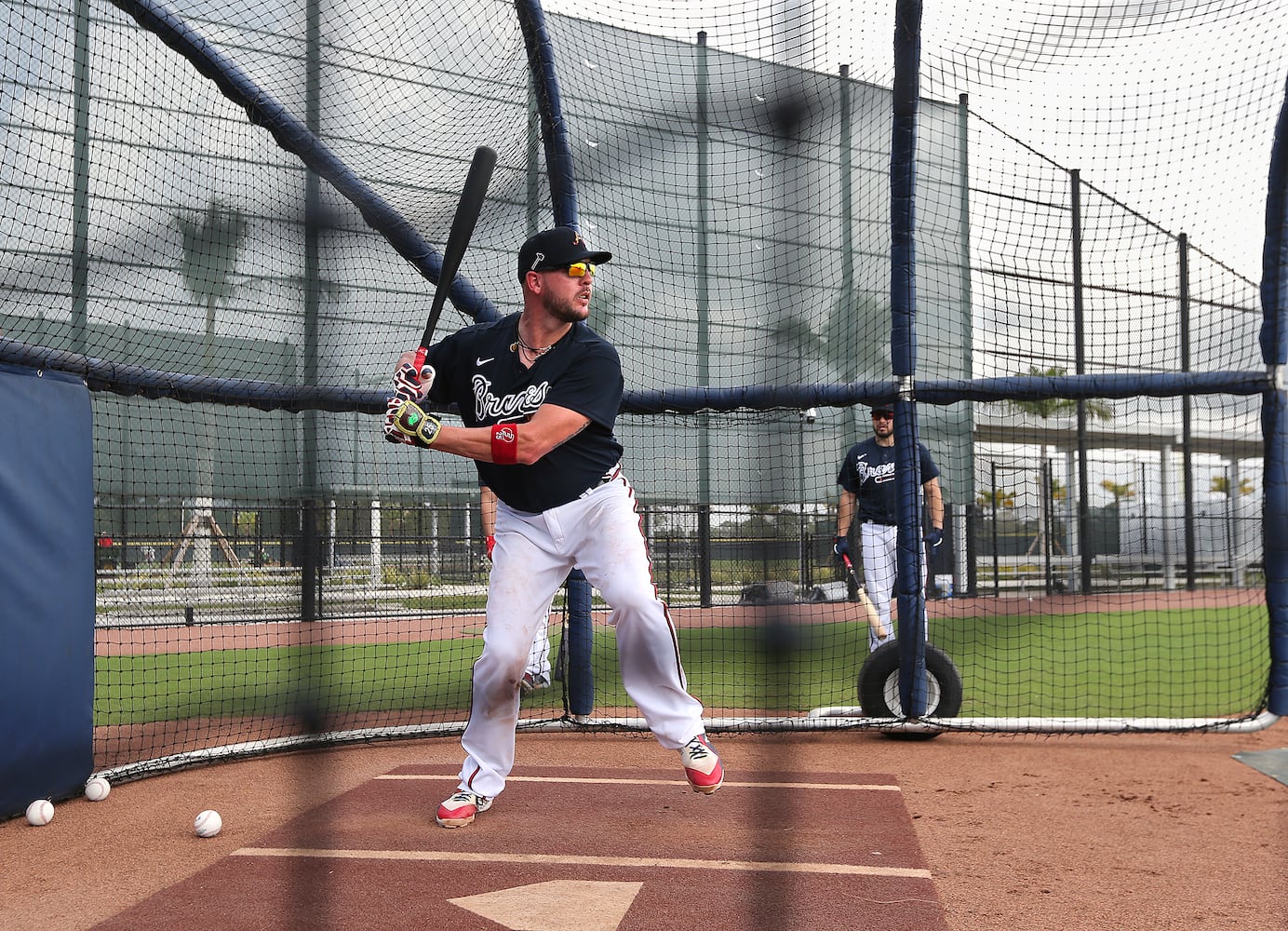 Photos: Braves loosening up at spring training