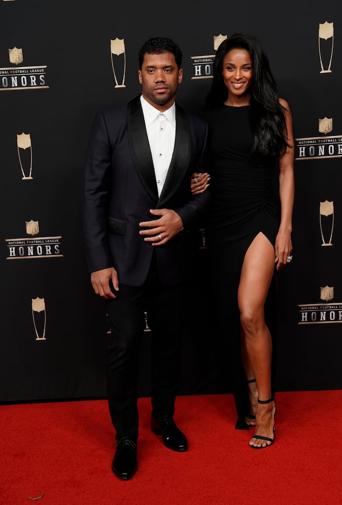 Photos: Athletes, celebs walk the NFL Honors 2019 red carpet