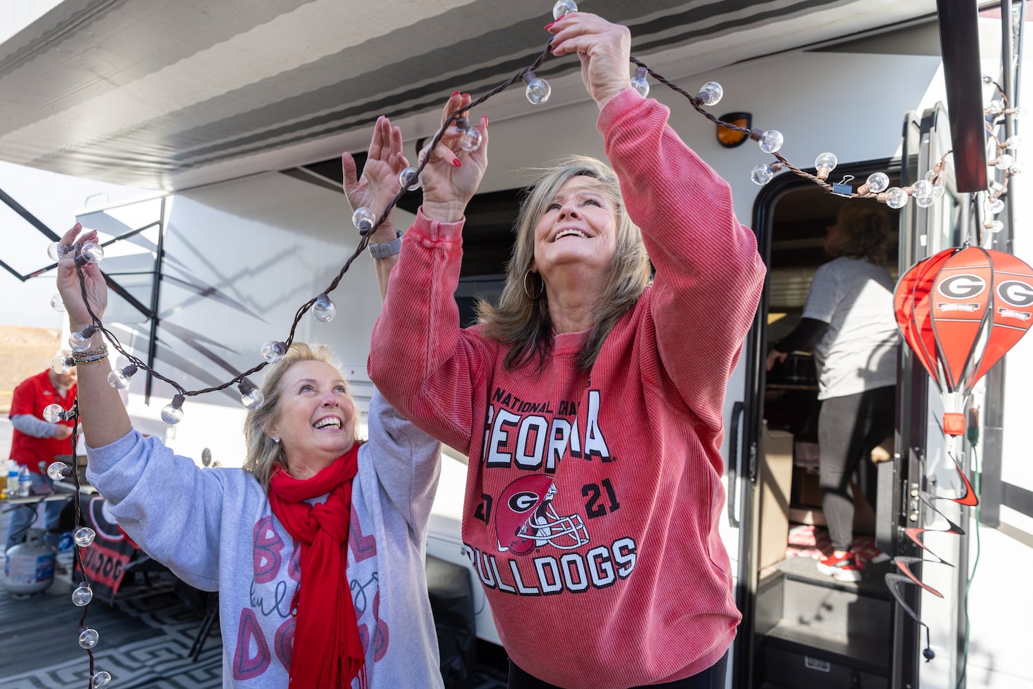 Once on verge of extinction, Peach Bowl now has national prominence