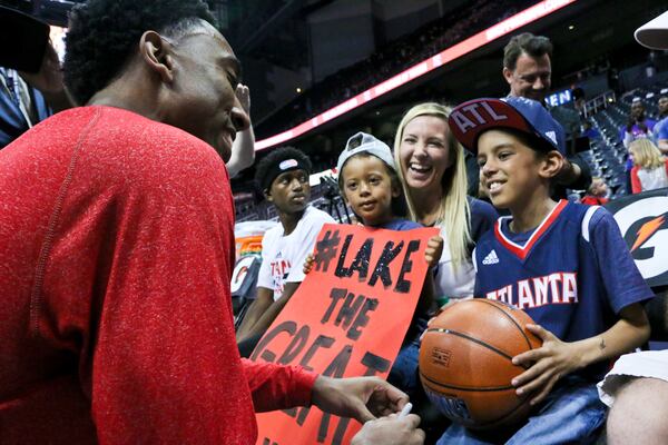 Hawks player Jeff Teague meets Lake Bozman April 7, 2015. CREDIT: Bert Show