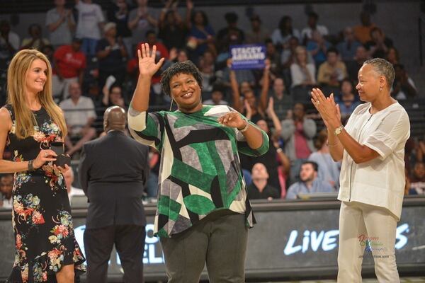 Stacey Abrams and Kelly Loeffler at a 2018 event.