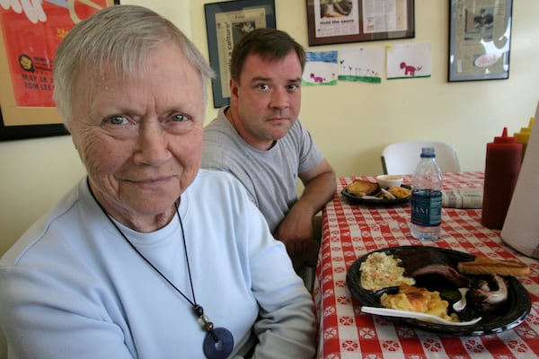 Dave Roberts and his mother, Jean Roberts, ate at Sam & Dave's BBQ1, in 2007, when Roberts was the chef. / AJC file photo