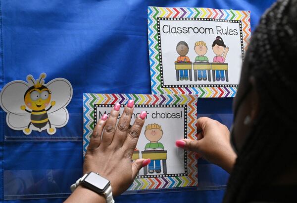 July 28, 2022 Snellville - Cherrelle Lewis, kindergarten teacher, prepares for her classroom for new school year at Anderson-Livsey elementary school in Snellville on Thursday, July 28, 2022. (Hyosub Shin / Hyosub.Shin@ajc.com)