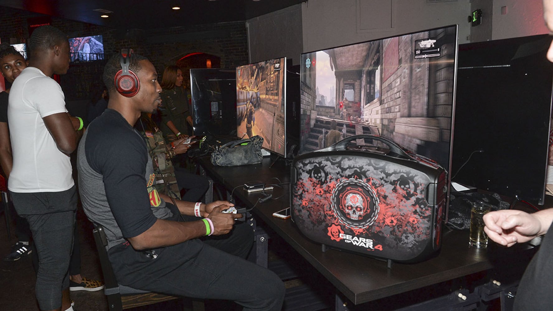 Gears of War 4 release party