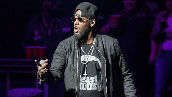 <p>R. Kelly&nbsp;</p> <p>This home belonging to R Kelly was completely cleared out while the singer was on tour.</p> <p>Alfonso Walker</p>