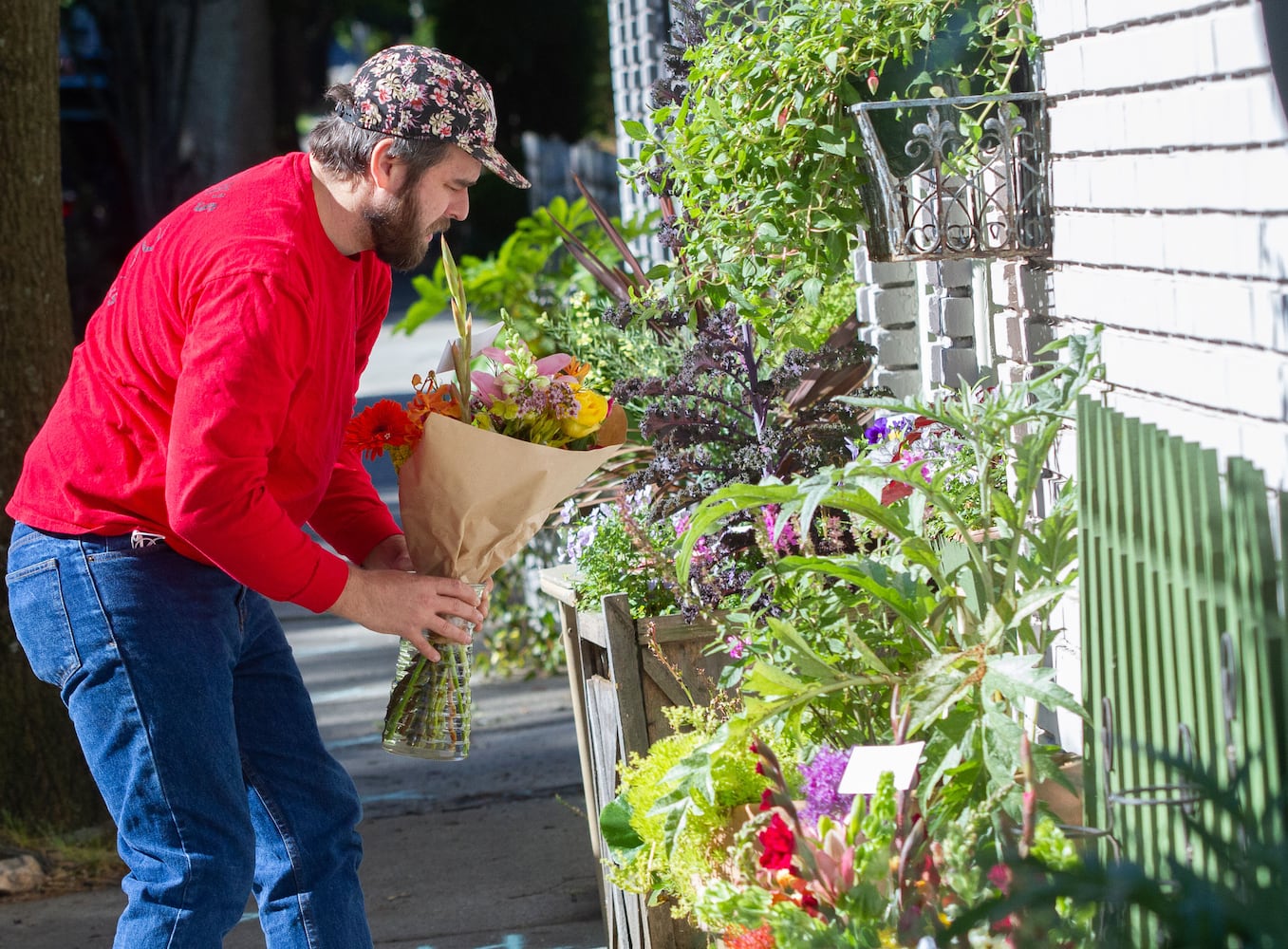 PHOTOS: Mother's Day deliveries during pandemic