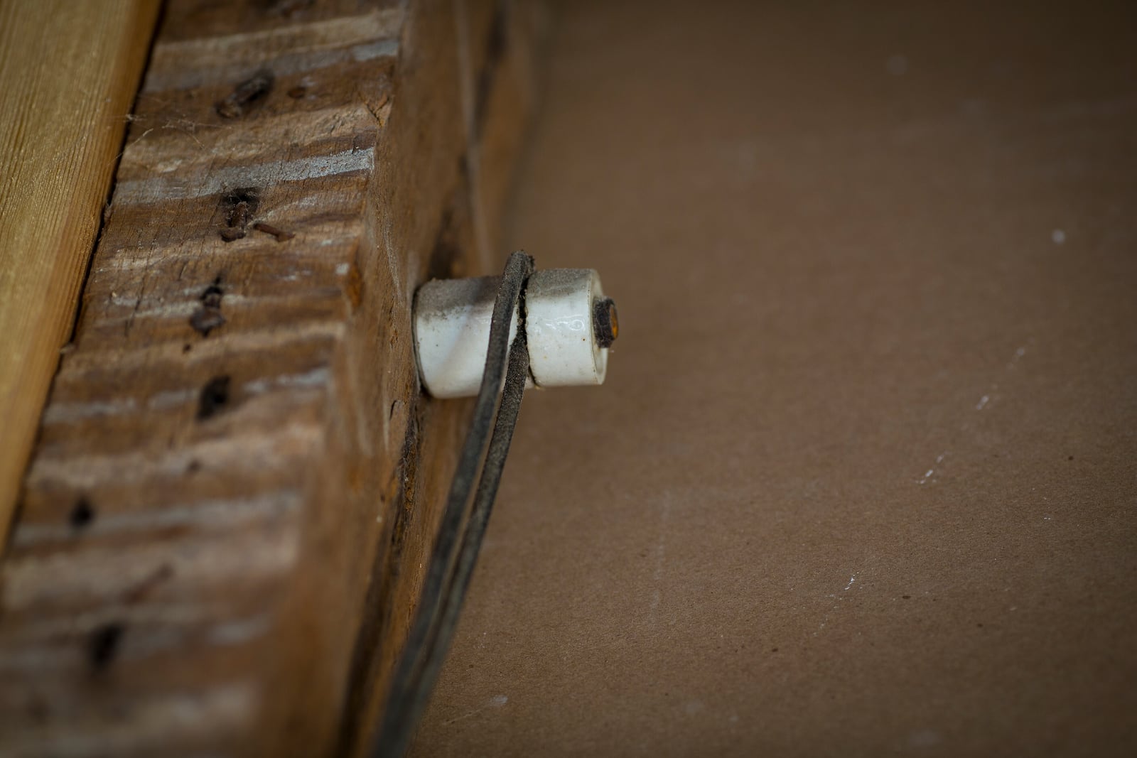 Knob and tube electrical wiring at the Bray School on Wednesday, Oct 30, 2024 in Williamsburg, Va. (AP Photo/John C. Clark)