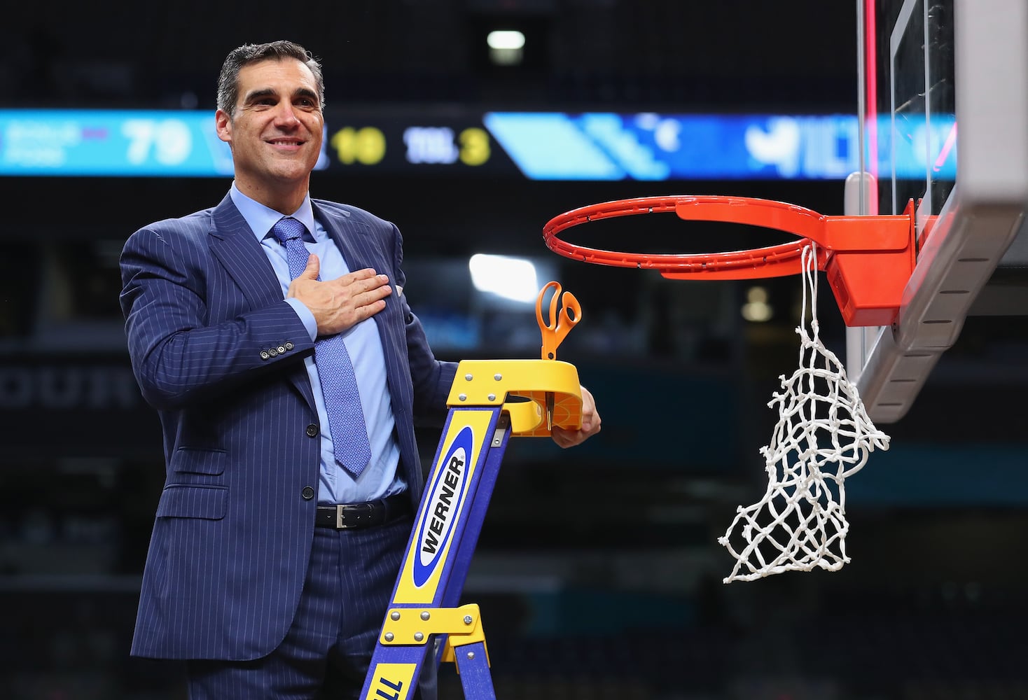 Villanova beats Michigan in NCAA championship game