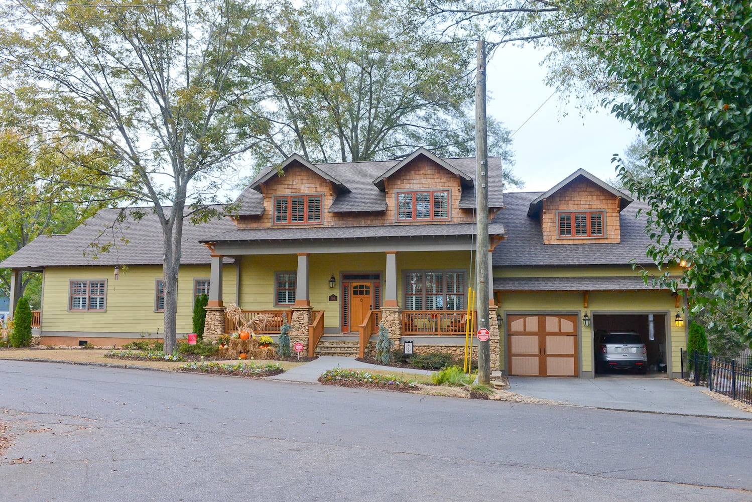 This amazing College Park home was renovated and transformed