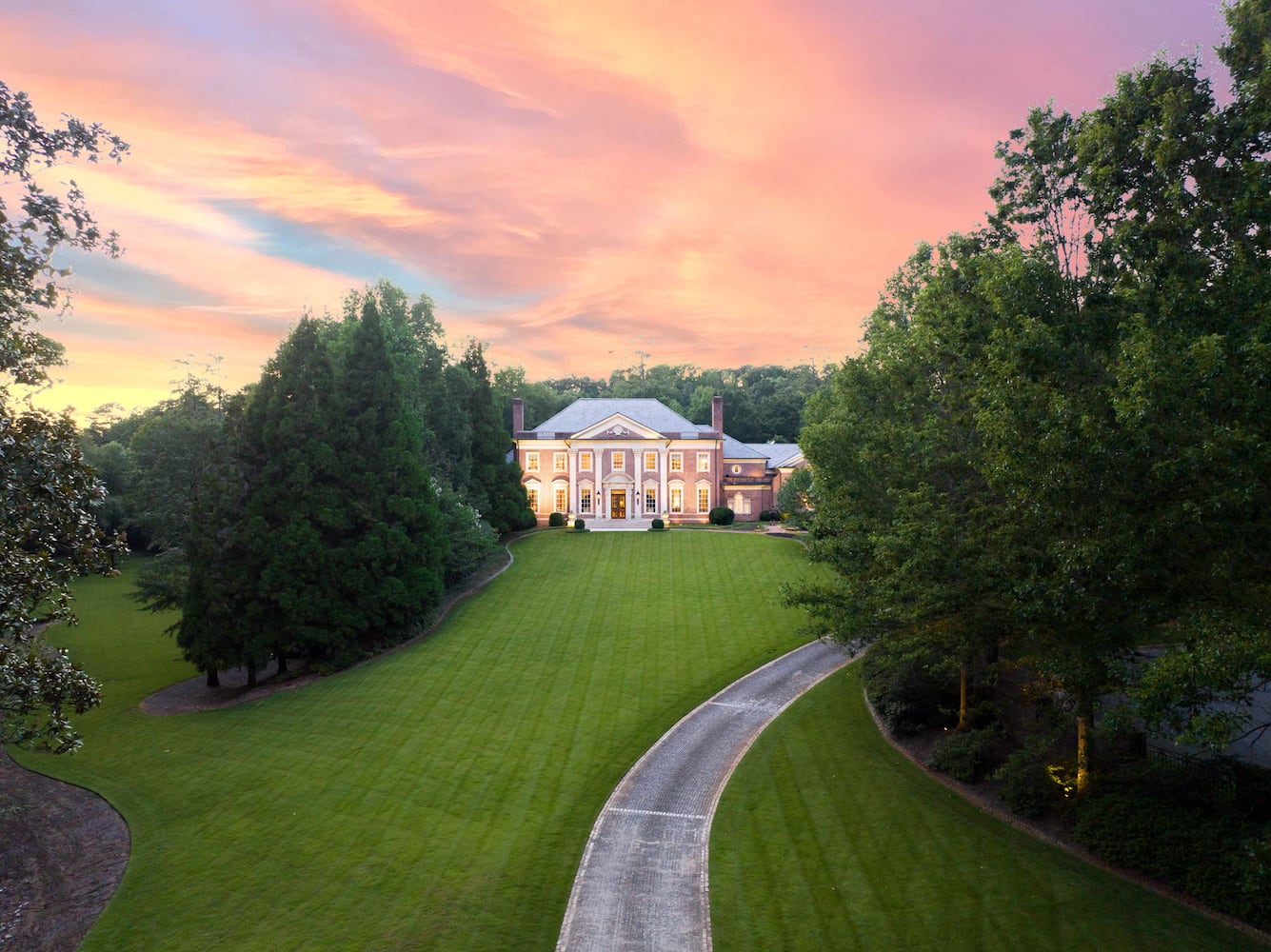 $13 million Buckhead mansion breaks Atlanta record, looks luxurious doing it