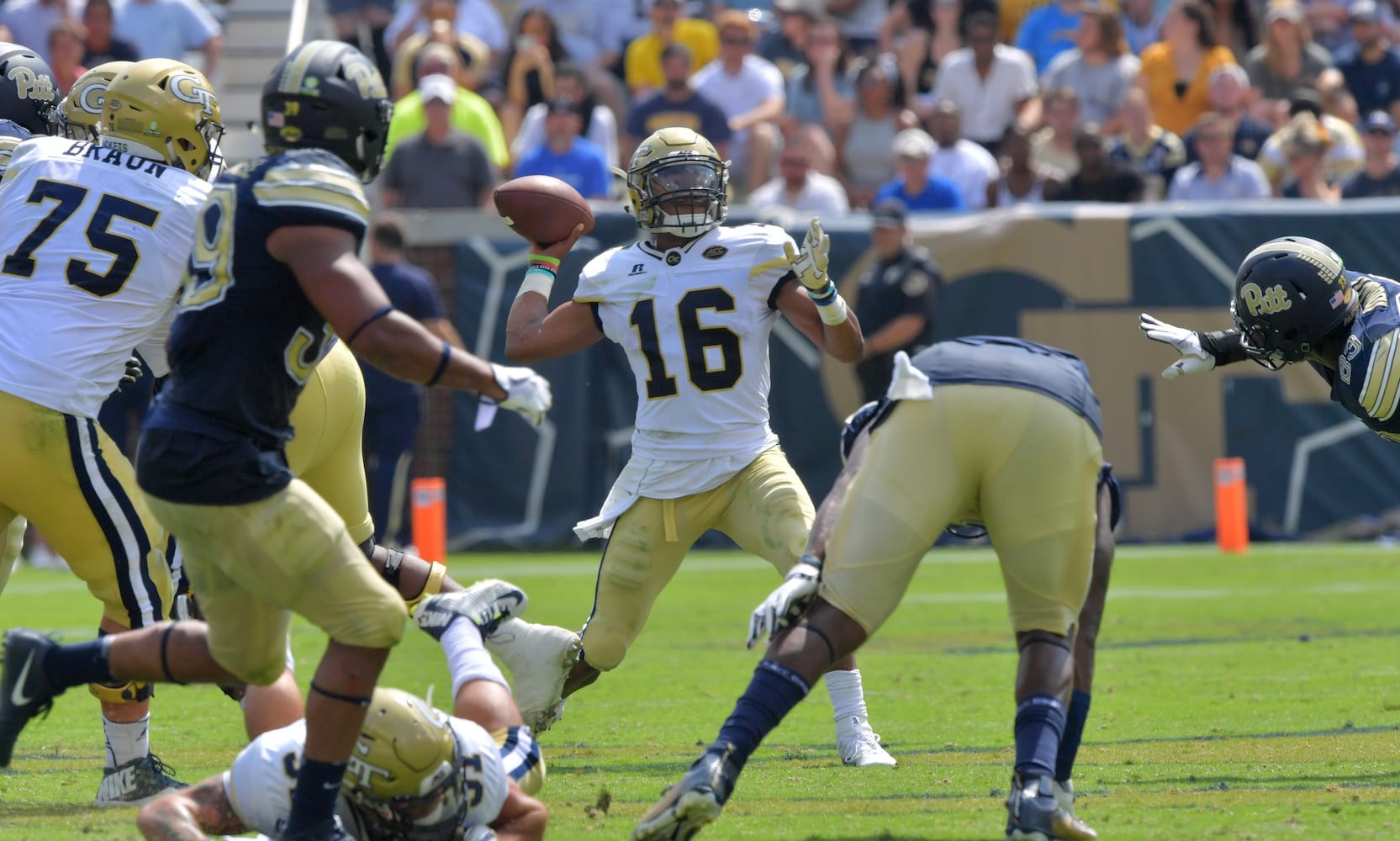 Photos: Georgia Tech pulls away from Pittsburgh