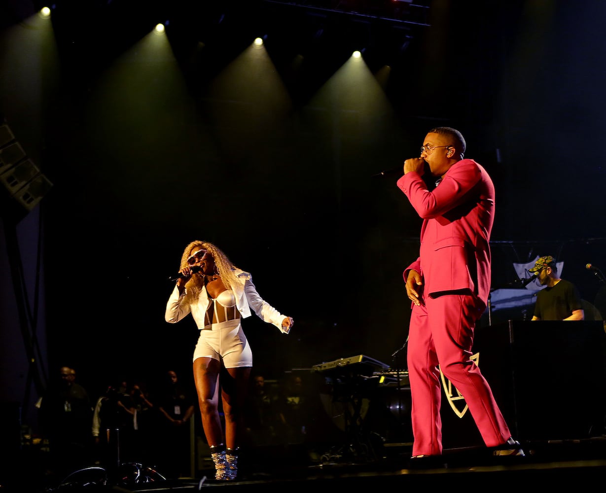 Mary J. Blige and Nas