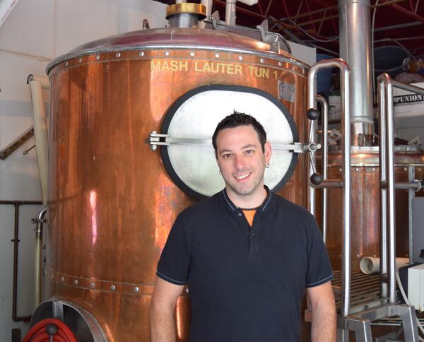 Twain's brewer Mike Castagno. 
Courtesy of Tori Allen PR.