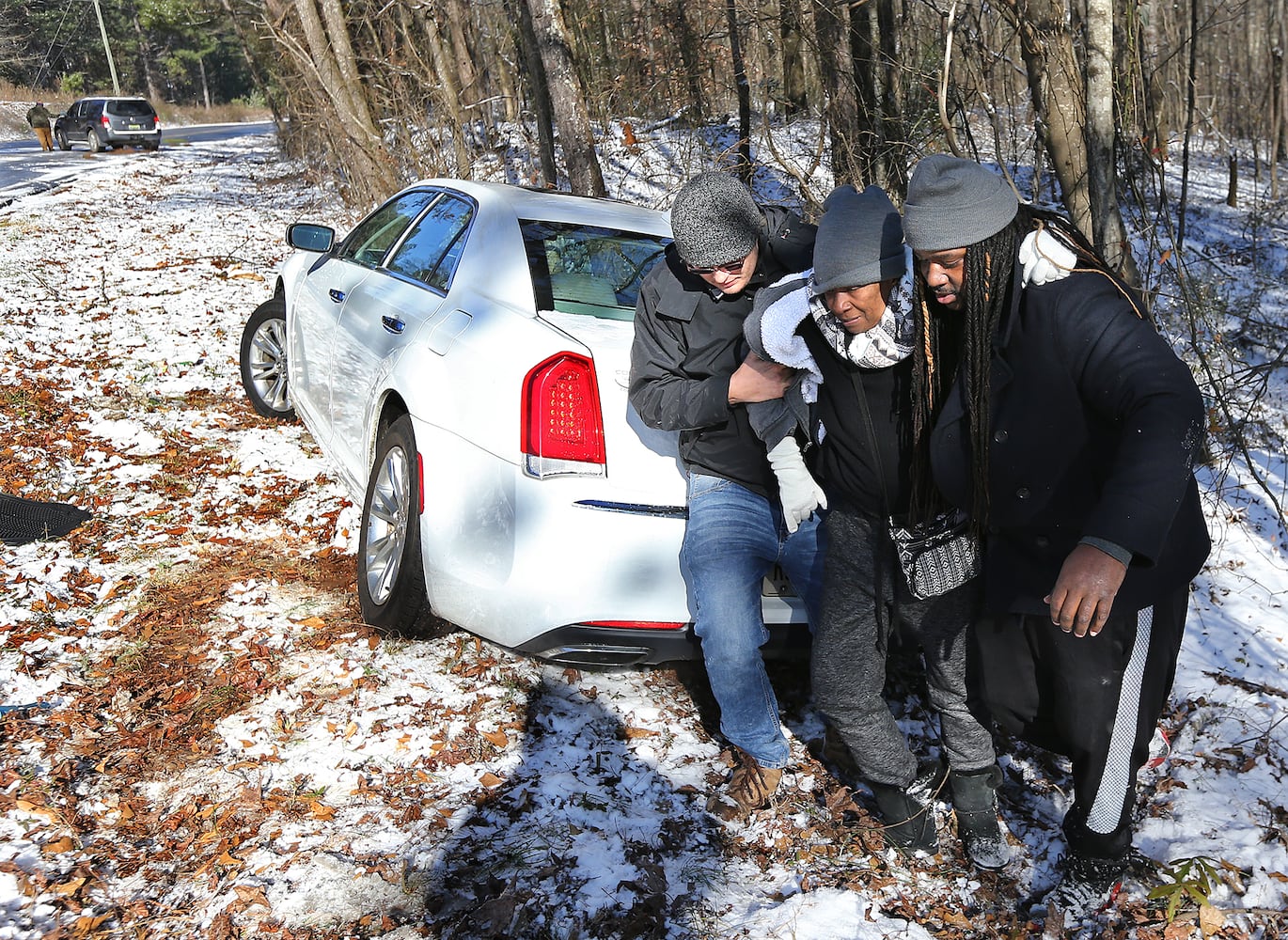 Photos: Frigid cold and snow move in to metro Atlanta