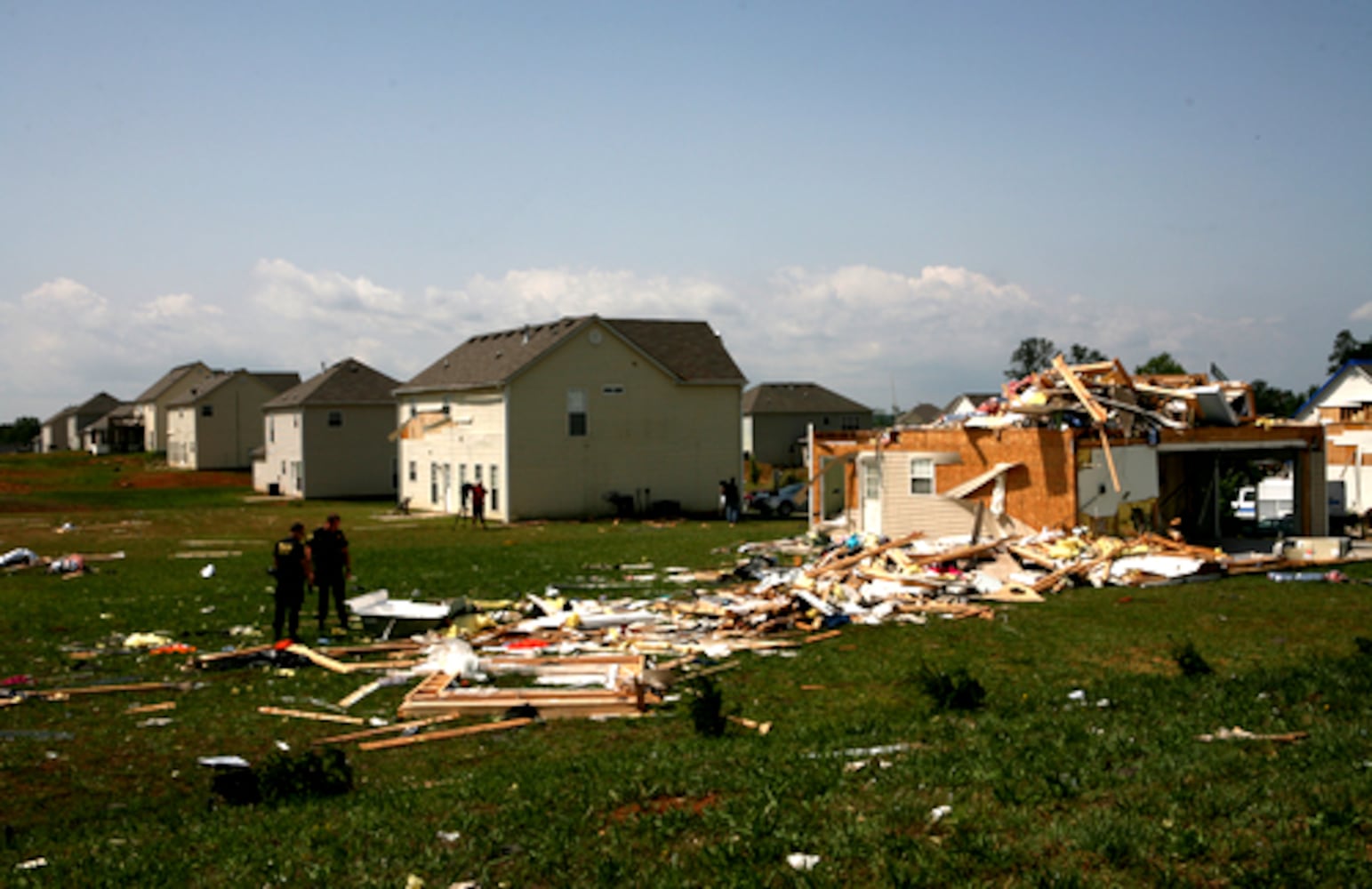 Ellenwood neighborhood trashed by storm