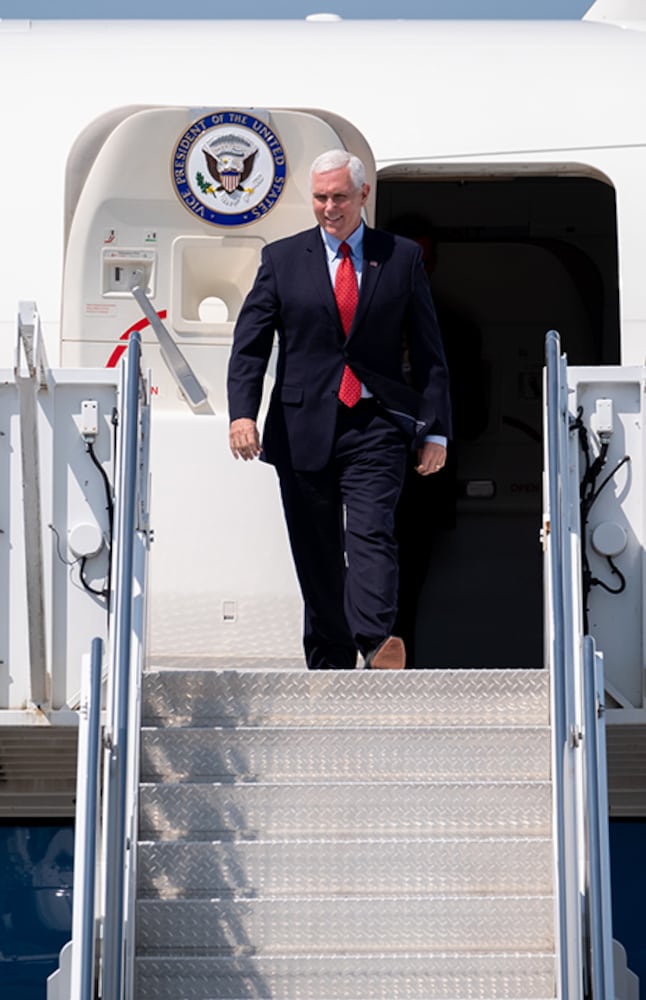 PHOTOS: Pence visits Georgia, praises state’s pandemic response