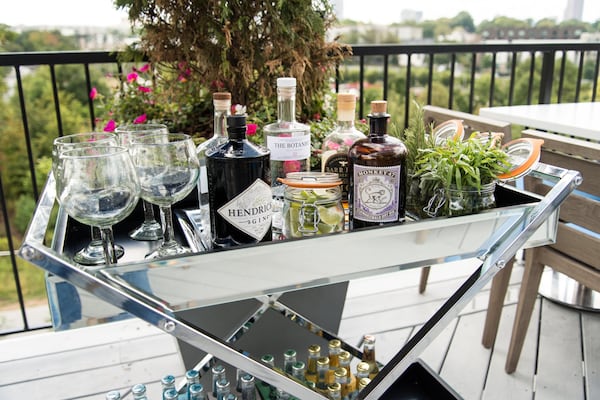 The Estrella gin cart. Photo credit- Mia Yakel.