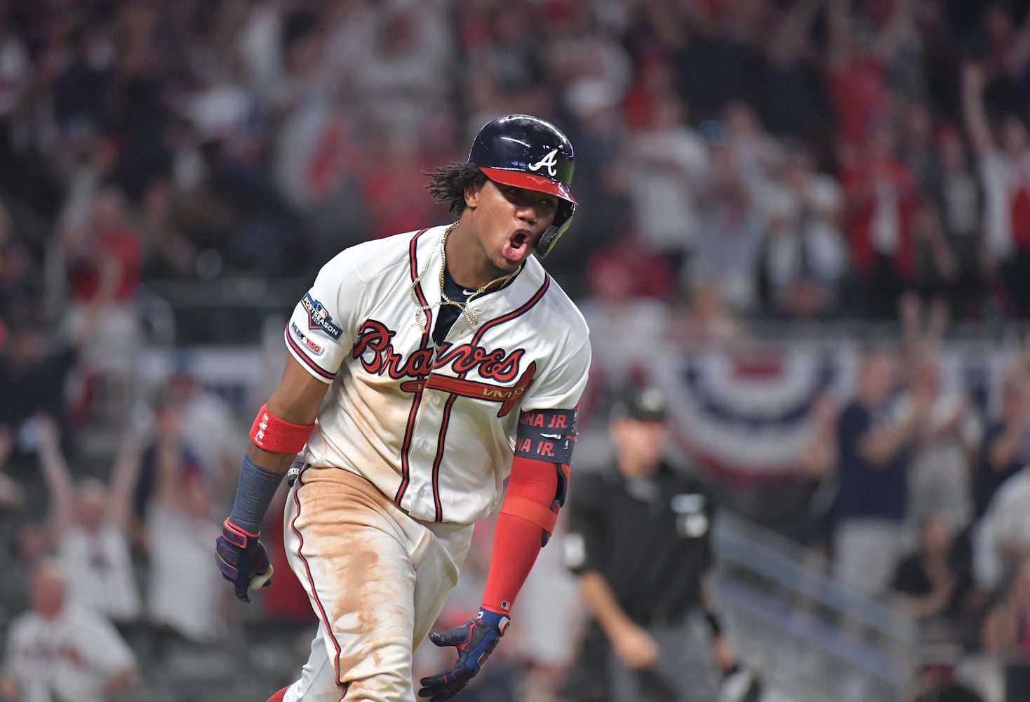 Photos: Braves drop Game 1 to the Cardinals