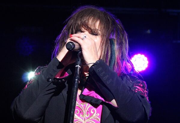  Ann Wilson, winding up. Photo: Melissa Ruggieri/AJC