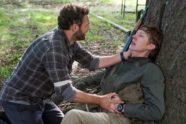  Ross Marquand as Aaron, Jordan Woods-Robinson as Eric Raleigh - The Walking Dead _ Season 8, Episode 3 - Photo Credit: Gene Page/AMC