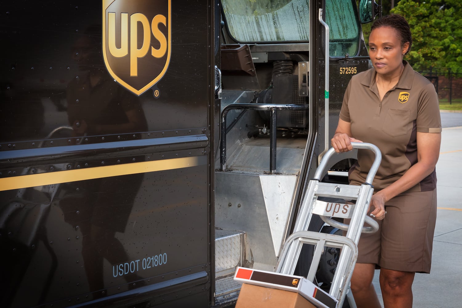 PHOTOS: UPS uniforms through the years