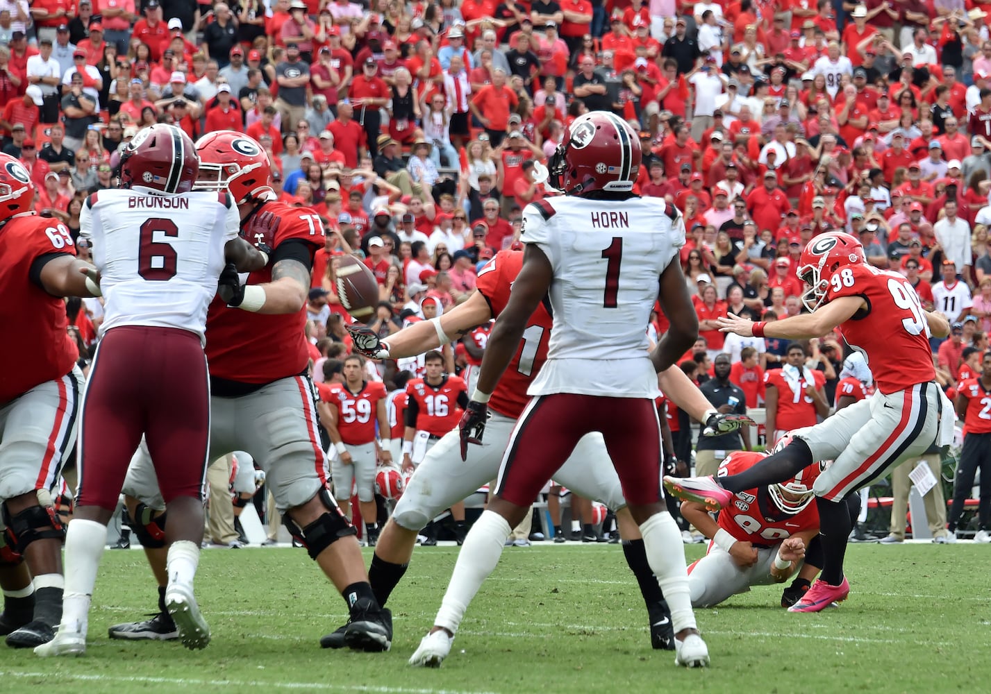 Photos: No. 3 Bulldogs are stunned by South Carolina