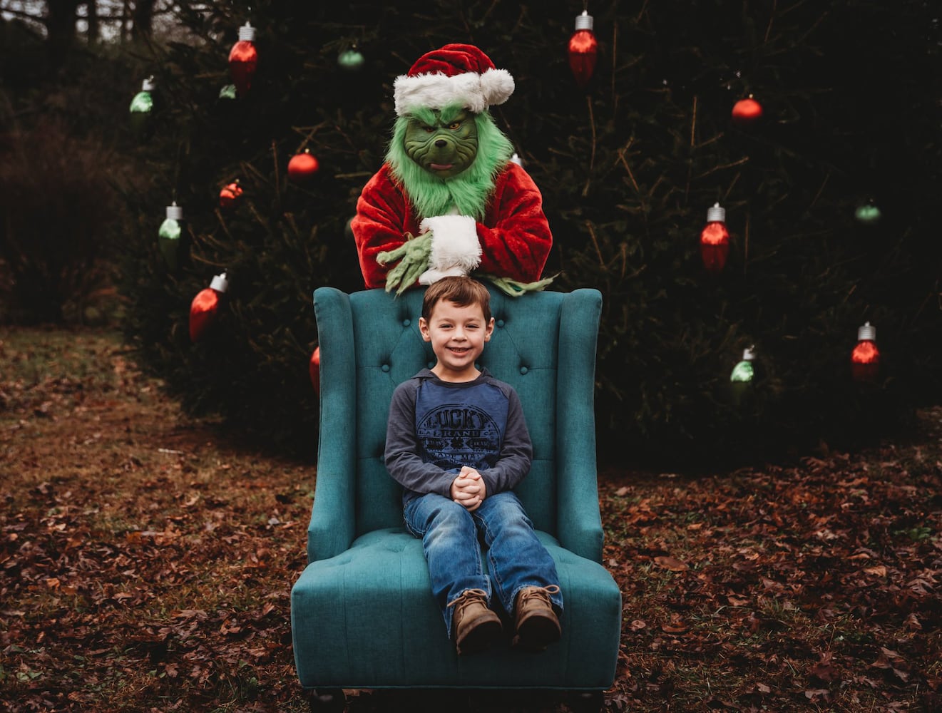 Photos: The Grinch surprises, scares children during photo shoot