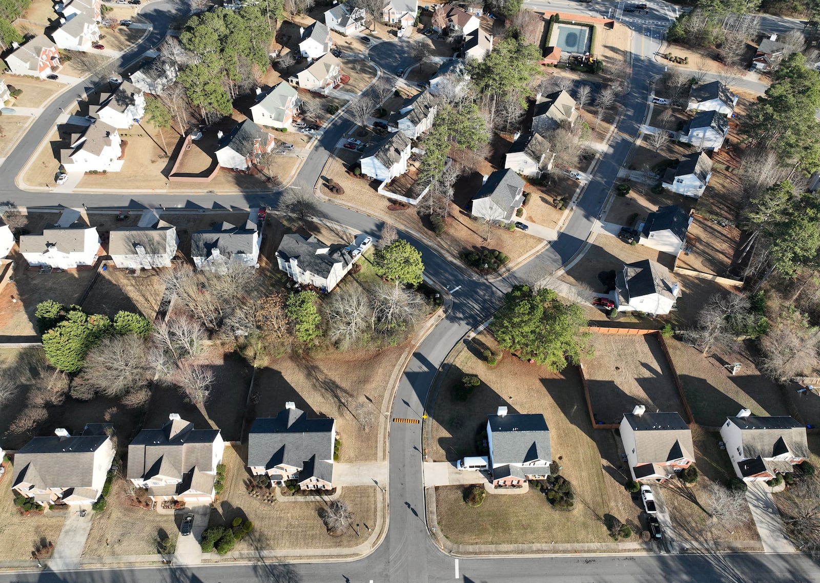 In the Winslow at Eagles Landing neighborhood in McDonough, a large number of homes are owned by investors. Today, you can rent from large companies headquartered two time zones away without ever speaking to anyone, let alone meeting your property manager in person. Through online portals, renters apply for homes, submit paperwork needed for background checks, sign their lease and make payments. (Hyosub Shin / Hyosub.Shin@ajc.com)