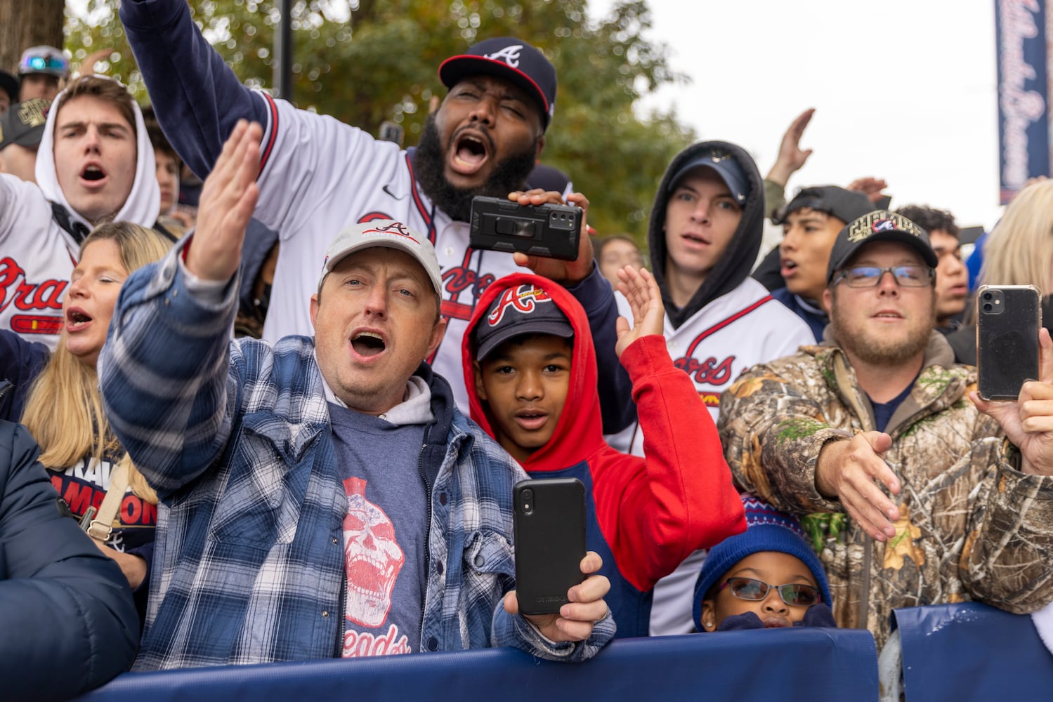 Braves Parade Departure