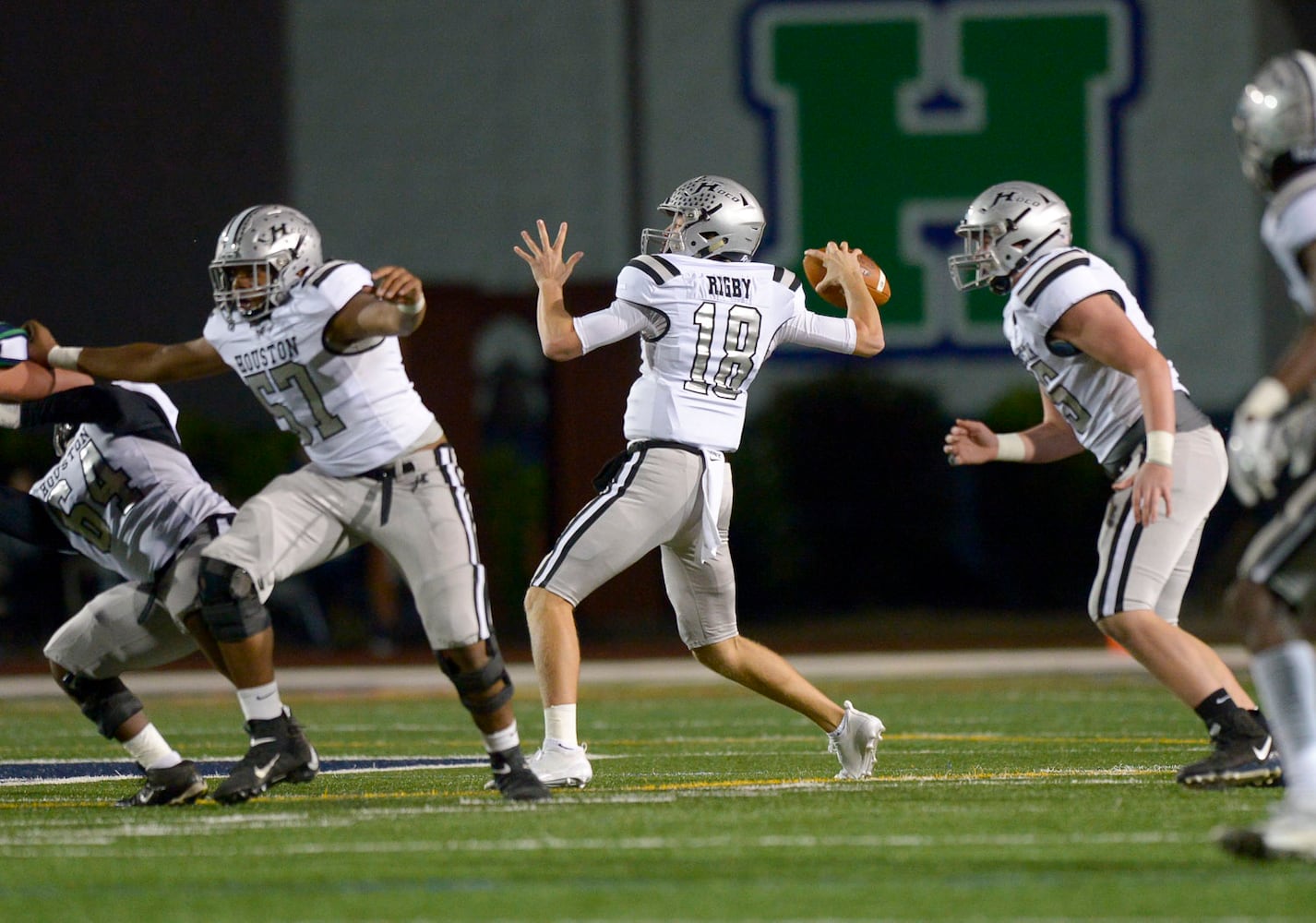 Photos: Quarterfinal round of high school football state playoffs