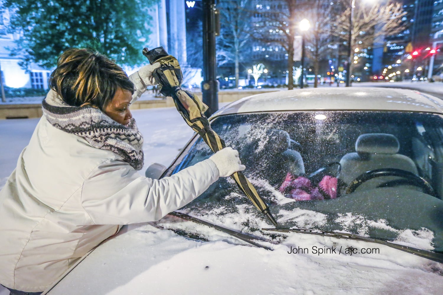 Photos: Frigid cold and snow move in to metro Atlanta