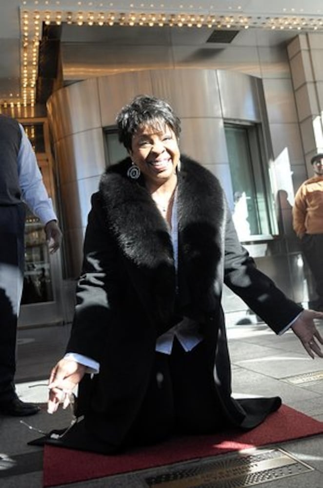 Gladys Knight honored by Apollo Theater