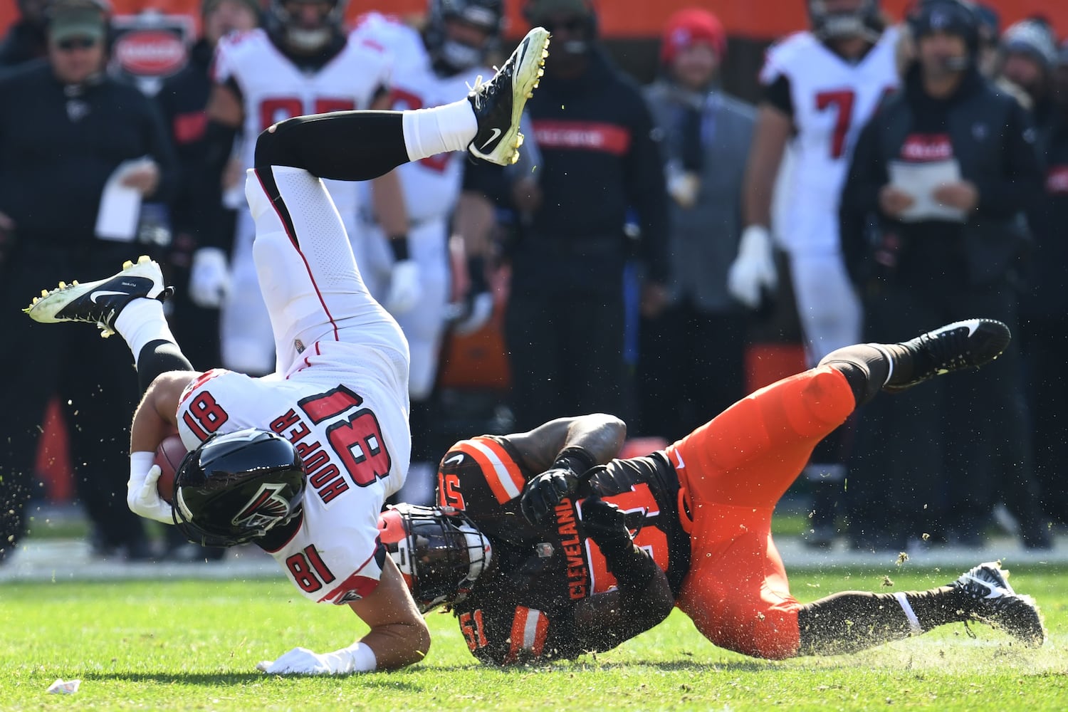 Photos: Falcons look for fourth straight win